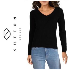 Sutton Studio 100% cashmere V neck sweater, black